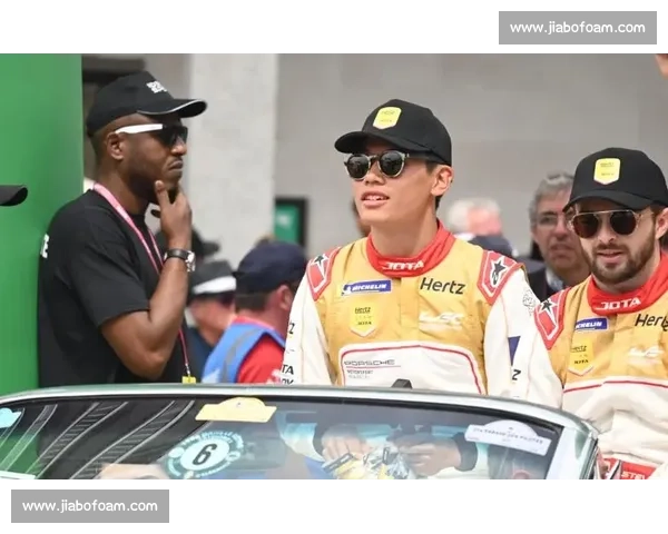 中国车手勒芒夺冠!这份吹牛指南让你朋友圈秒变赛道 中国车手勒芒夺冠!这份吹牛指南让你朋友圈秒变赛道