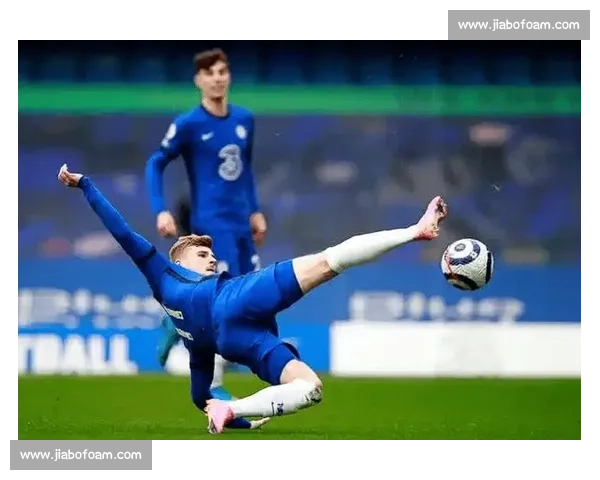 拉普大学对阵贝格拉诺焦点之战前瞻与胜负走向解析赛前数据与战术看点