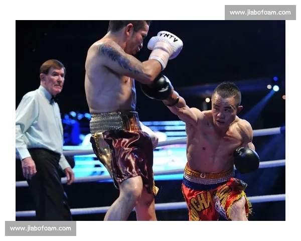 梅威瑟对阵嘴炮赛程揭晓再度点燃全球拳迷热潮引发舆论热议与期待